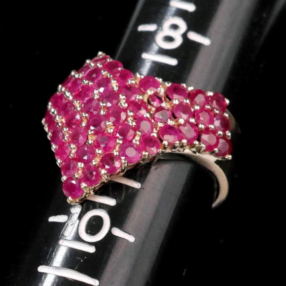 14k Ruby Ring Chevron V Cluster SOLID Yellow Gold - Picture 8 of 9
